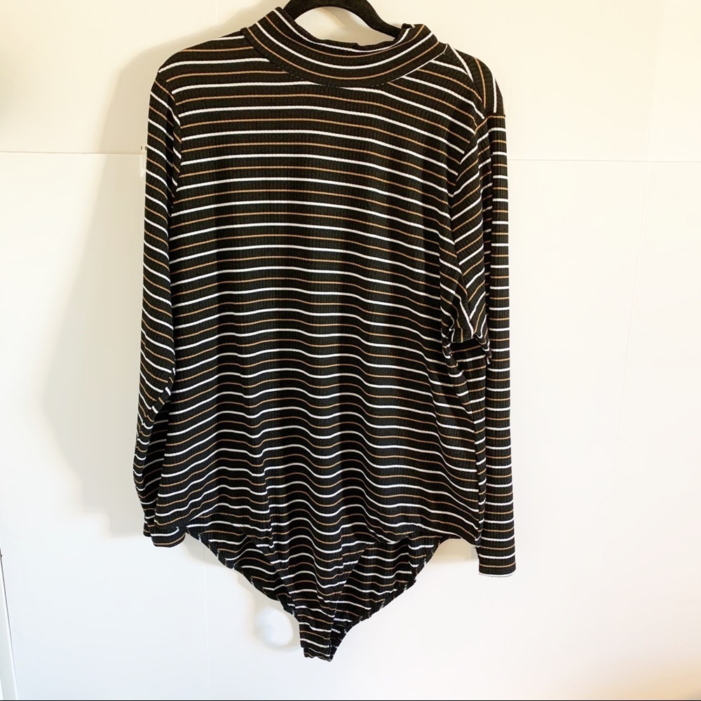 Nordstrom Brass Plum Plus Turtleneck ! Size 4x Bodysuit